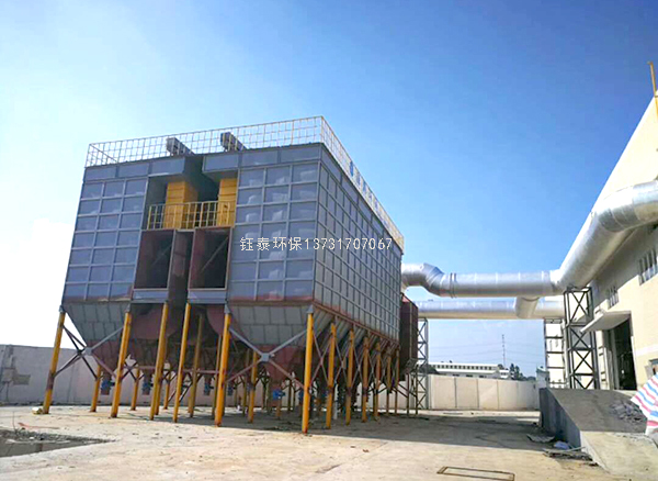 鋁熔鑄煙氣處理除塵器安裝現(xiàn)場 鋁熔鑄煙氣處理除塵器安裝現(xiàn)場