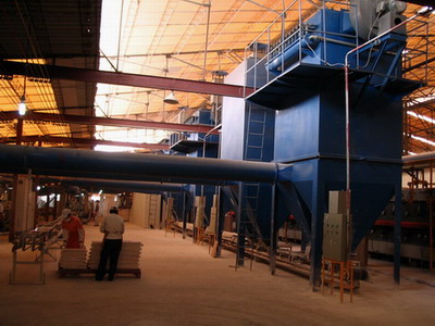 袋式除塵器在陶瓷行業噴霧干燥塔上的應用 袋式除塵器在陶瓷行業噴霧干燥塔上的應用